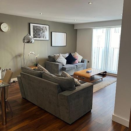 Stunning Manchester City Centre Apartment! Ideal For Small Groups Экстерьер фото