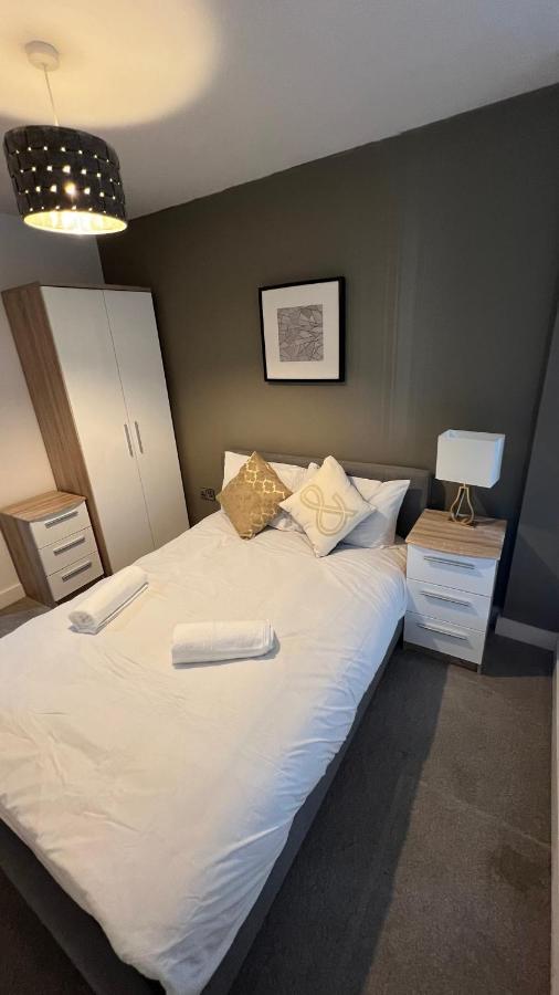 Stunning Manchester City Centre Apartment! Ideal For Small Groups Экстерьер фото