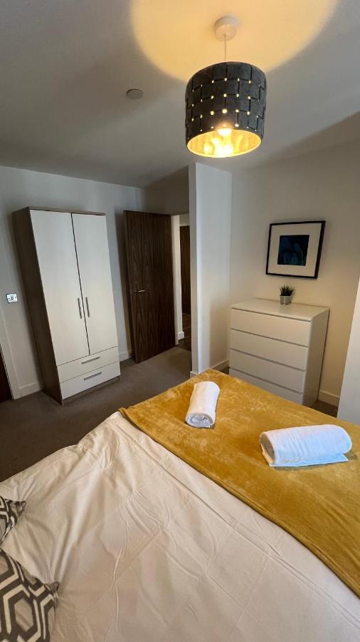 Stunning Manchester City Centre Apartment! Ideal For Small Groups Экстерьер фото