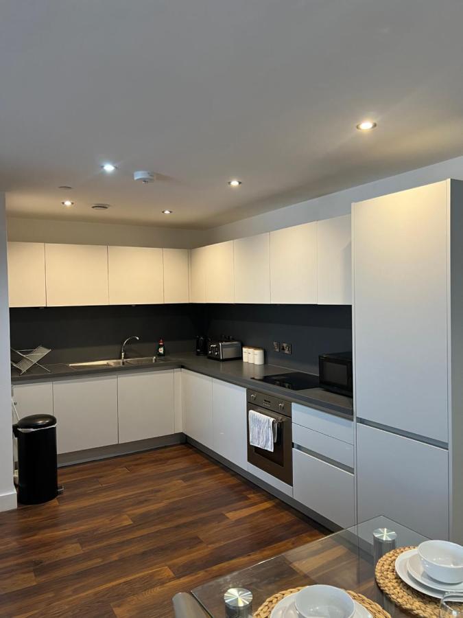 Stunning Manchester City Centre Apartment! Ideal For Small Groups Экстерьер фото