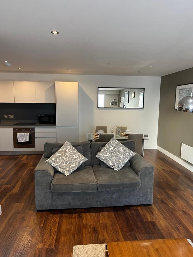 Stunning Manchester City Centre Apartment! Ideal For Small Groups Экстерьер фото