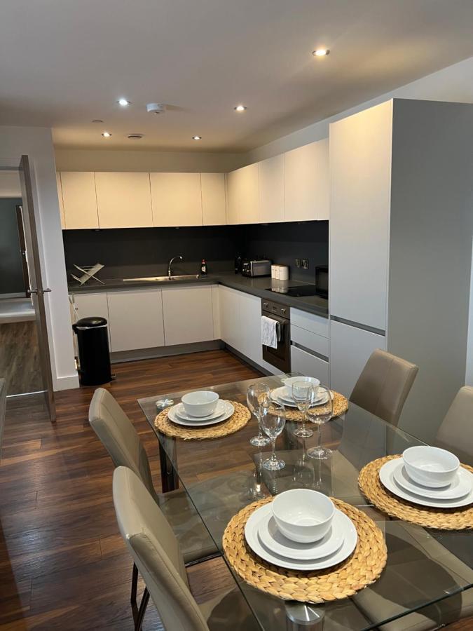 Stunning Manchester City Centre Apartment! Ideal For Small Groups Экстерьер фото