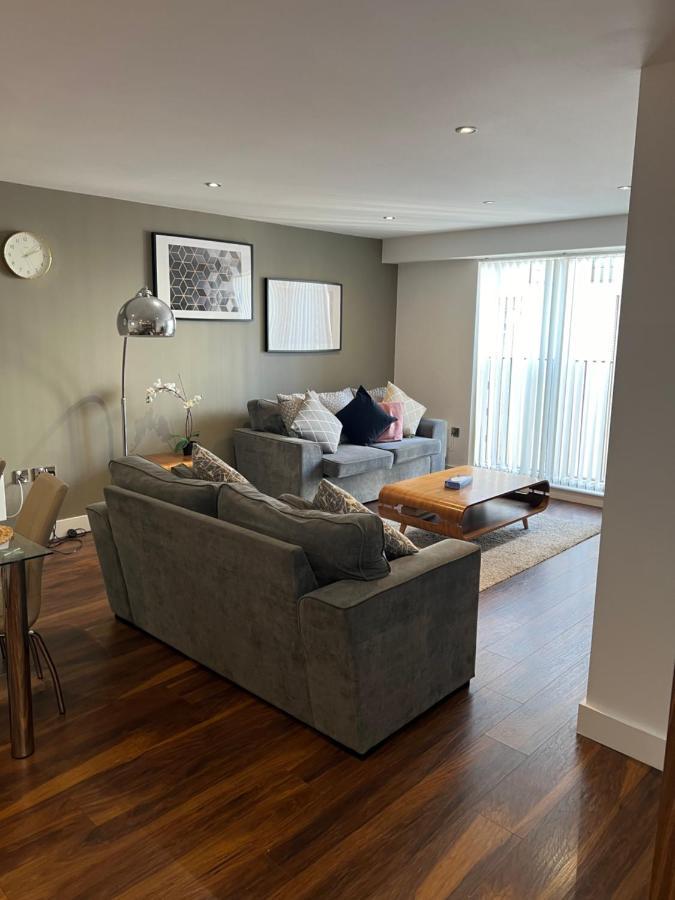 Stunning Manchester City Centre Apartment! Ideal For Small Groups Экстерьер фото